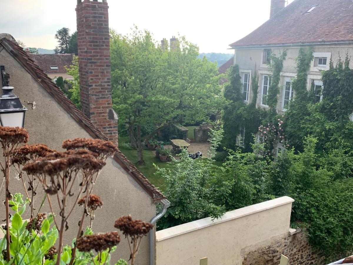 Le Nid Perche Bed and Breakfast Saint-Sauveur-en-Puisaye Eksteriør billede